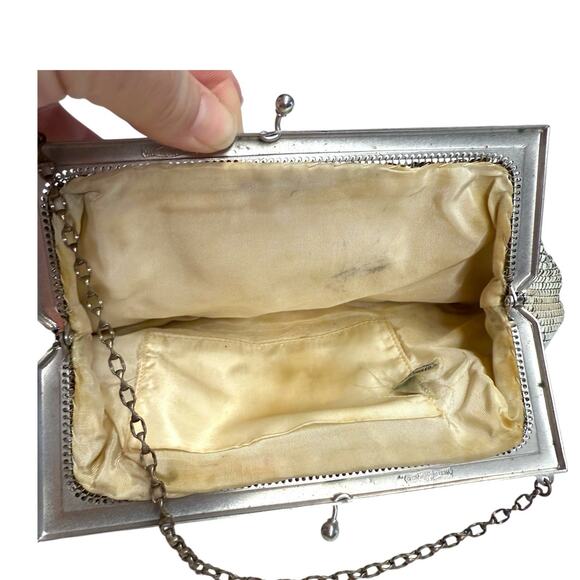 Vintage Whiting Davis 50s  Evening Bag Silver Mesh‎ Party Purse - Picture 3 of 4